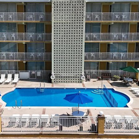 Landmark Motel Уайлдууд Екстериор снимка